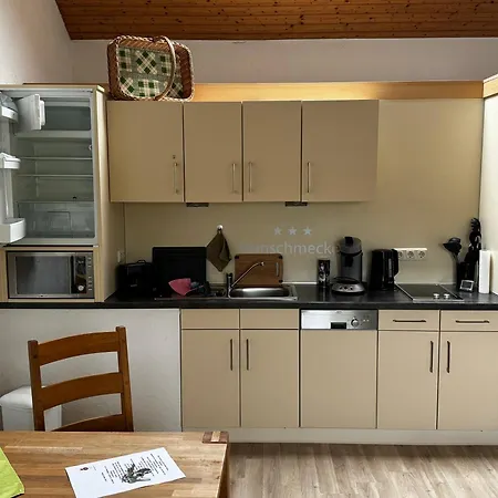 Kleines Fuchsloch Lägenhet